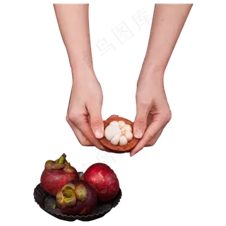 实拍白皮肤手臂手捧山竹