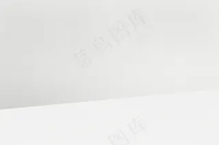 白色产品背景墙