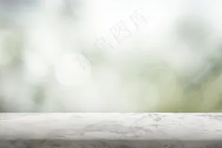 自然产品背景中的质朴木板