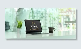 带数字平板电脑模型样机的工作台裁剪镜头