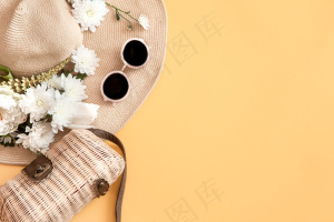 夏季时尚背景与夏季配件。夏季概念