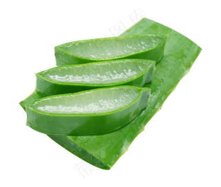 切开的绿色秋葵