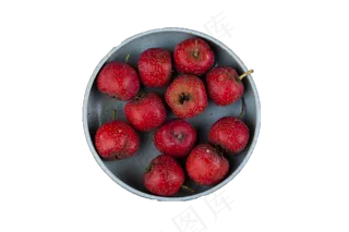 一大盘酸甜适度新鲜山楂