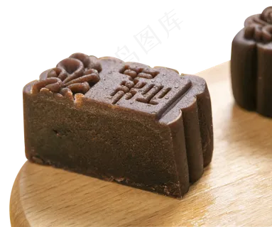 切开的巧克力月饼 切开的巧克力月饼