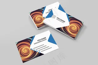 时尚大气创意名片设计