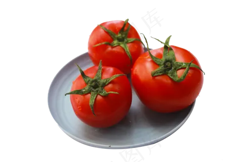 盘子里的三个西红柿