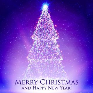 明亮的圣诞树在色彩鲜艳的紫罗兰色背景与背光和发光粒子。抽象矢量背景。发光的冷杉树。优雅闪亮的背景为您设计。