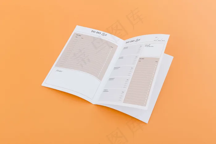 小册子概念模型样机psd模版下载