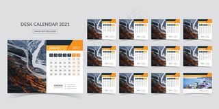 2021年台历。星期一开始