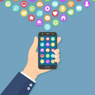 手持智能手机，屏幕上有丰富多彩的应用程序app图标