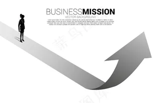 女商人站在向上箭头上的剪影。职业道路概念与创业