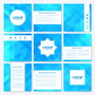 蓝色的一套方形模板小册子。