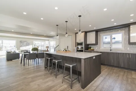 现代家庭厨房和餐厅的美丽照片 现代家庭厨房和餐厅的美丽照片