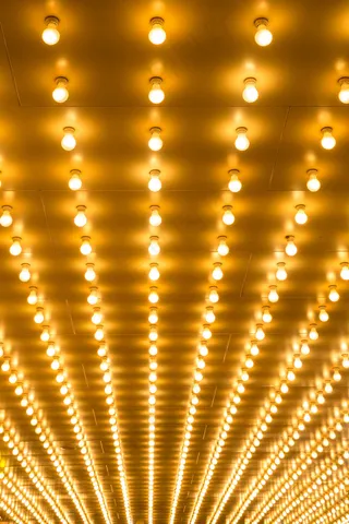 灯泡天棚灯背景