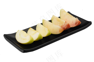 切开的水果桃子和苹果