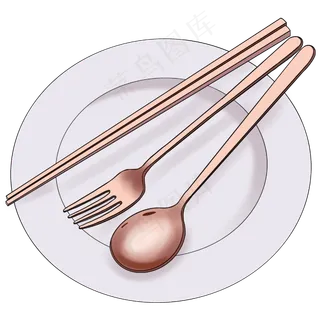 摆在白色盘子里的玫瑰金色勺子
