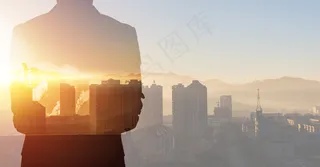 创意合成商人与城市