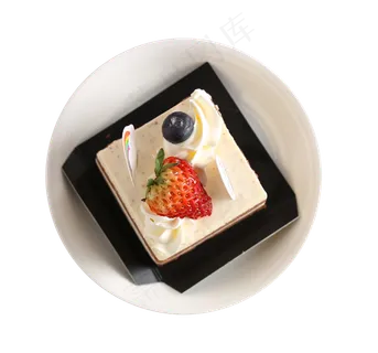 俯视图白色盘子里的水果蛋糕,免抠元素