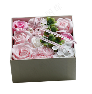 情人节鲜花礼盒打开的鲜花礼盒