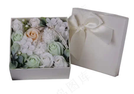 蝴蝶结方盒子礼物盒花朵