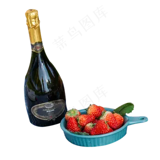 实拍聚餐水果草莓酒