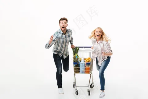 一对震惊的夫妇的完整画像