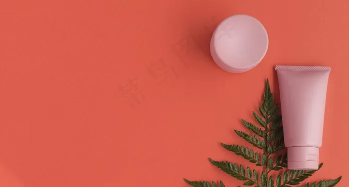 天然化妆品的平面布局与复制空间