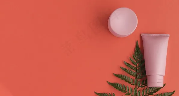 天然化妆品的平面布局与复制空间