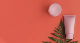 天然化妆品的平面布局与复制空间