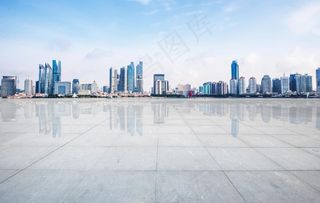 高清城市高楼远景图片