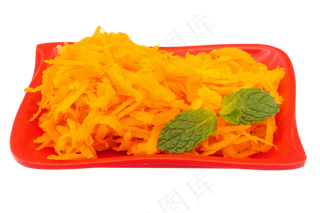 红色盘装萝卜条