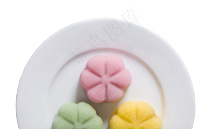白色圆盘和三色冰皮月饼(1436X892(DPI:300))psd模版下载