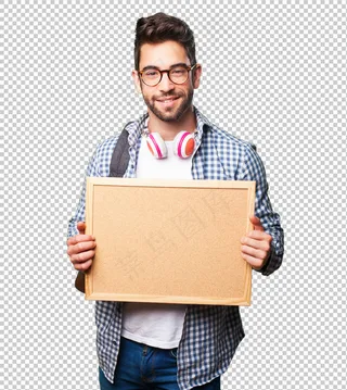 拿着一块木板的学生男子