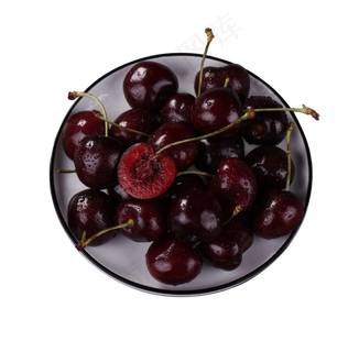 盘子里的新鲜樱桃水果