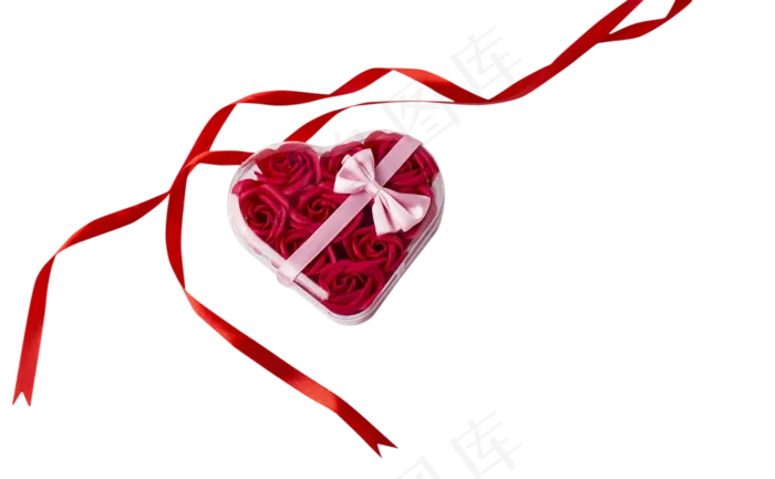 丝带和爱心玫瑰(2000X1237(DPI:300))psd模版下载