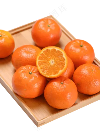 一盘新鲜橘子橙子水果