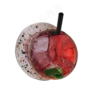 一杯冰镇的草莓饮料免抠图