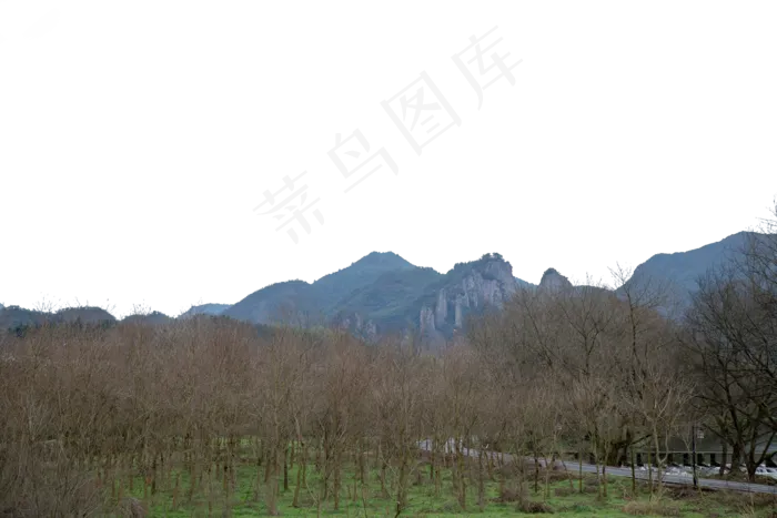 绵延起伏险峻的山峰(2000X1333(DPI:300))psd模版下载