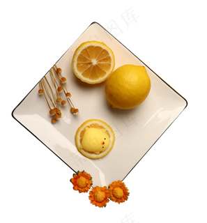一盘柠檬