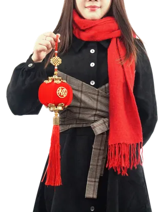 女生手拿红灯笼,免抠元素