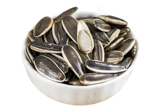 白色盘子里的葵瓜子,免抠元素