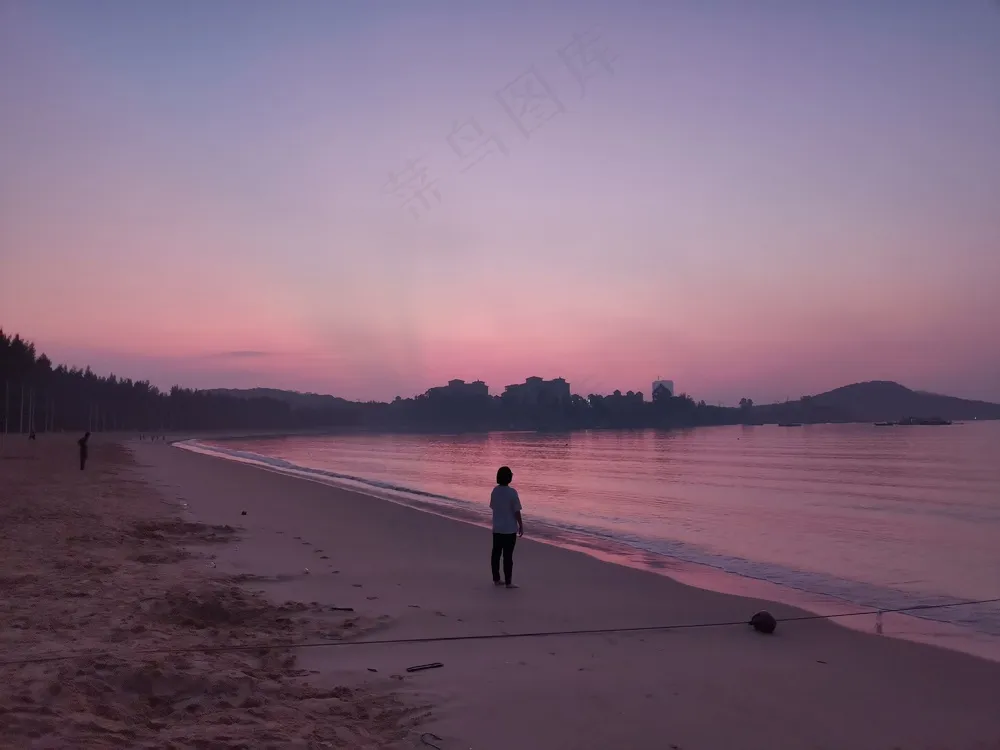 海边傍晚风景