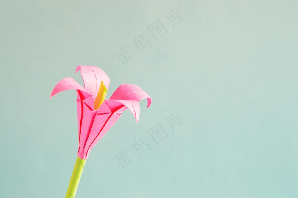 粉百合折纸艺·淡雅蓝粉装饰画