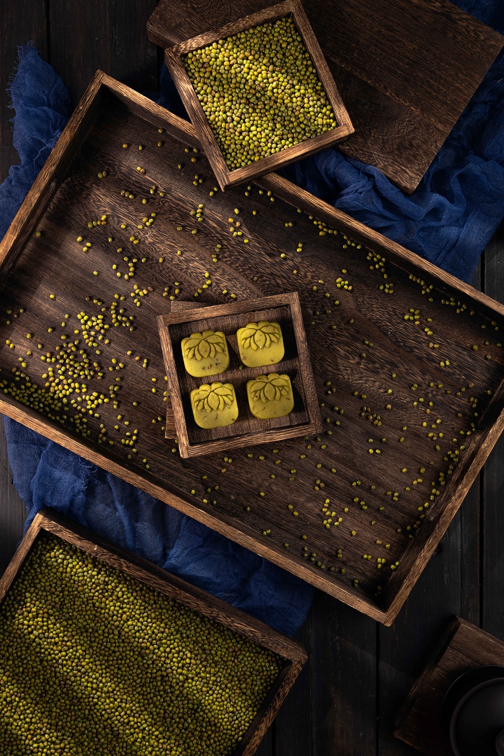 特色绿豆糕甜品背景素材