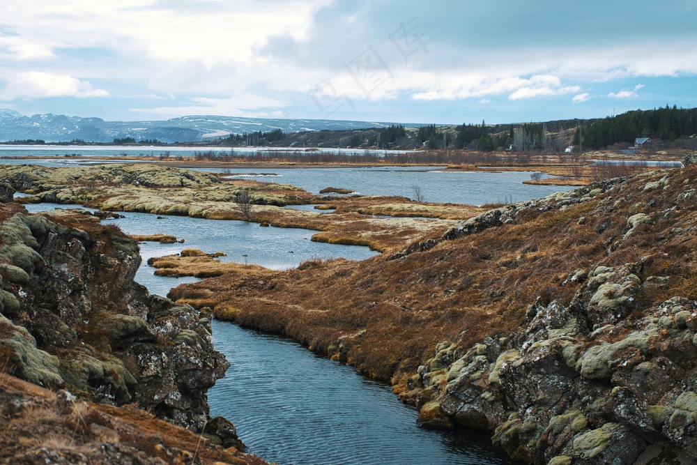 冰岛秘境：静谧蓝河