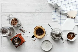 木制咖啡桌背景图片