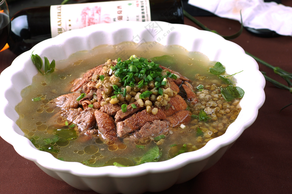 蒸--豆沙海带老鸭汤