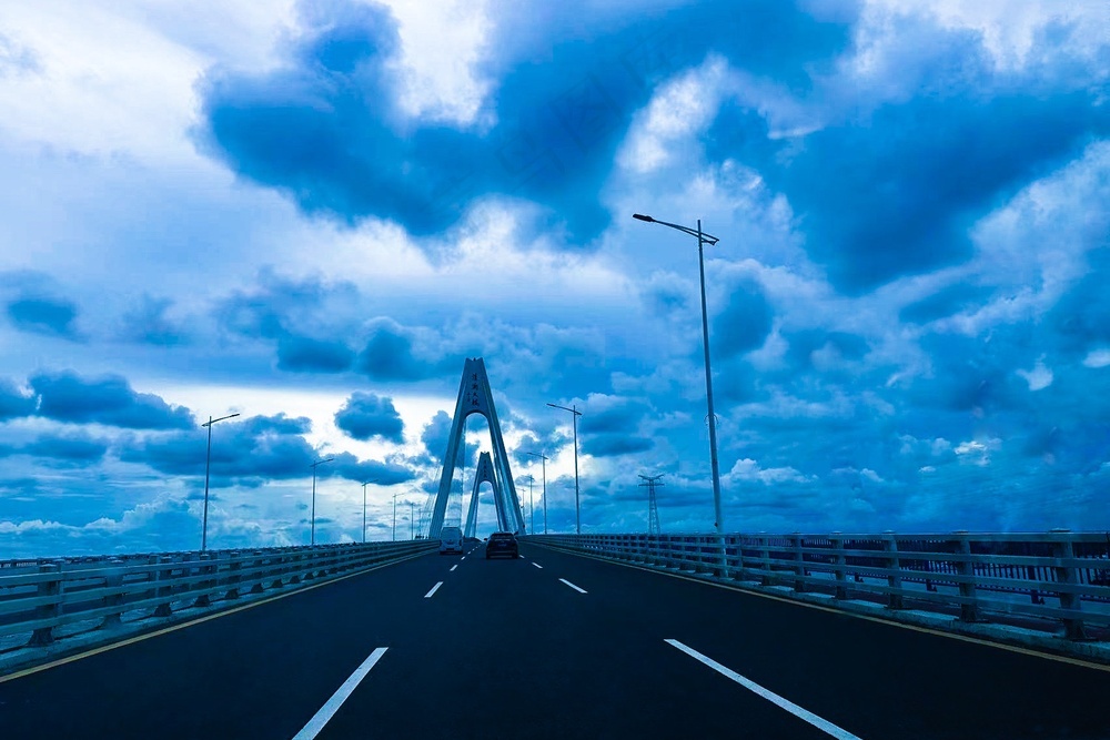 海南 世纪大桥 天空 蓝天