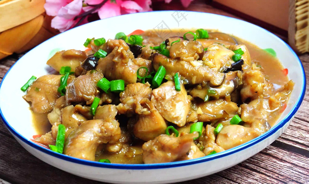 香菇滑鸡美食图片