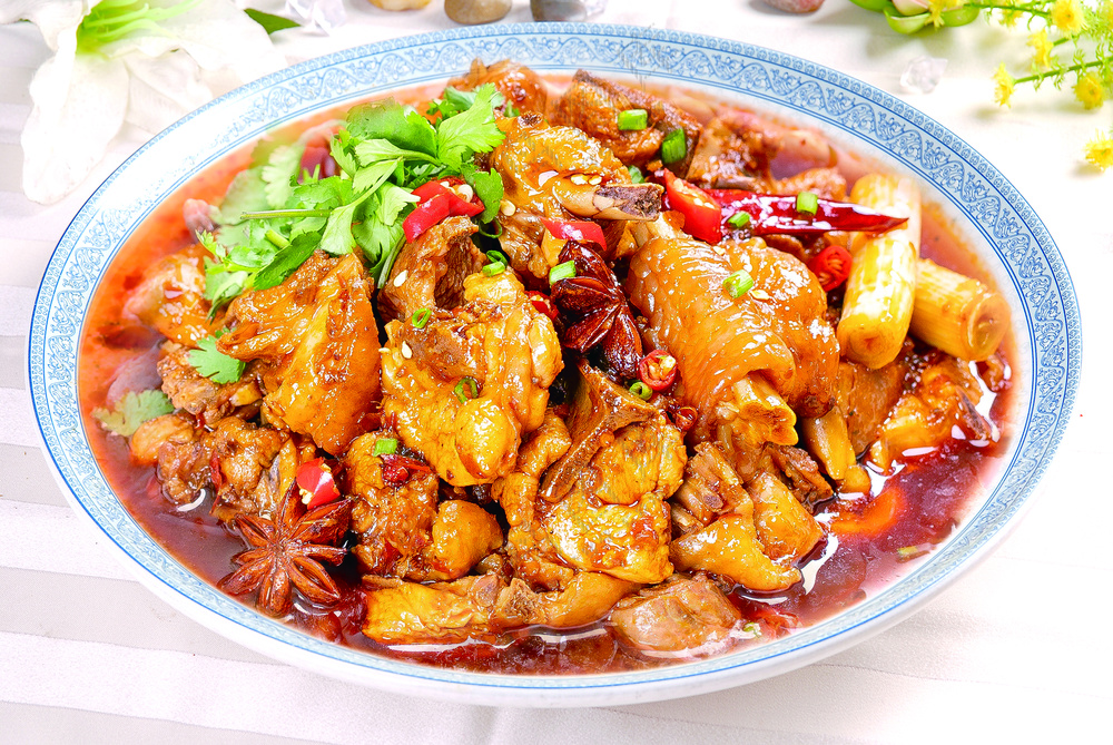 特色大盘鸡美食图片